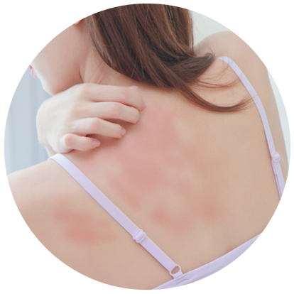 頭髮不明顯稀疏的人士