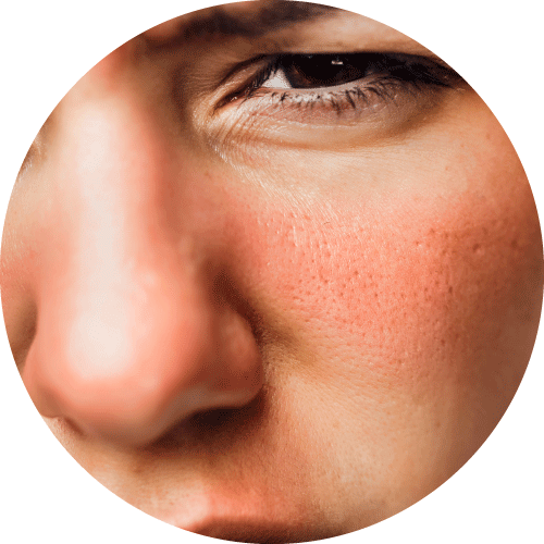 頭髮不明顯稀疏的人士