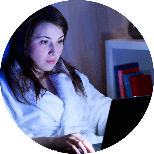 接近全禿的人士