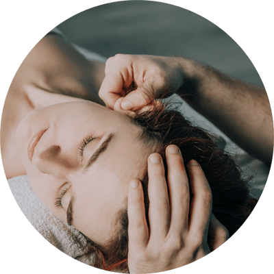 勤按摩生髮穴位